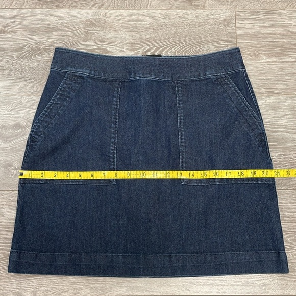 NWOT Loft Dark Wash Stretch Denim Patch Pocket Jeans Skirt 10 - Picture 5 of 11